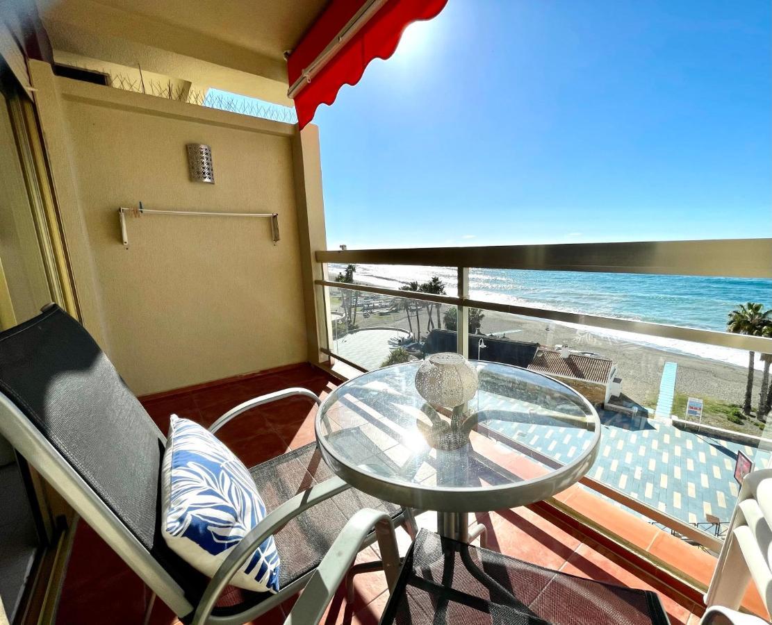 Apartahotel Chinasol Con Parking Y Desayuno Almuñécar Kültér fotó
