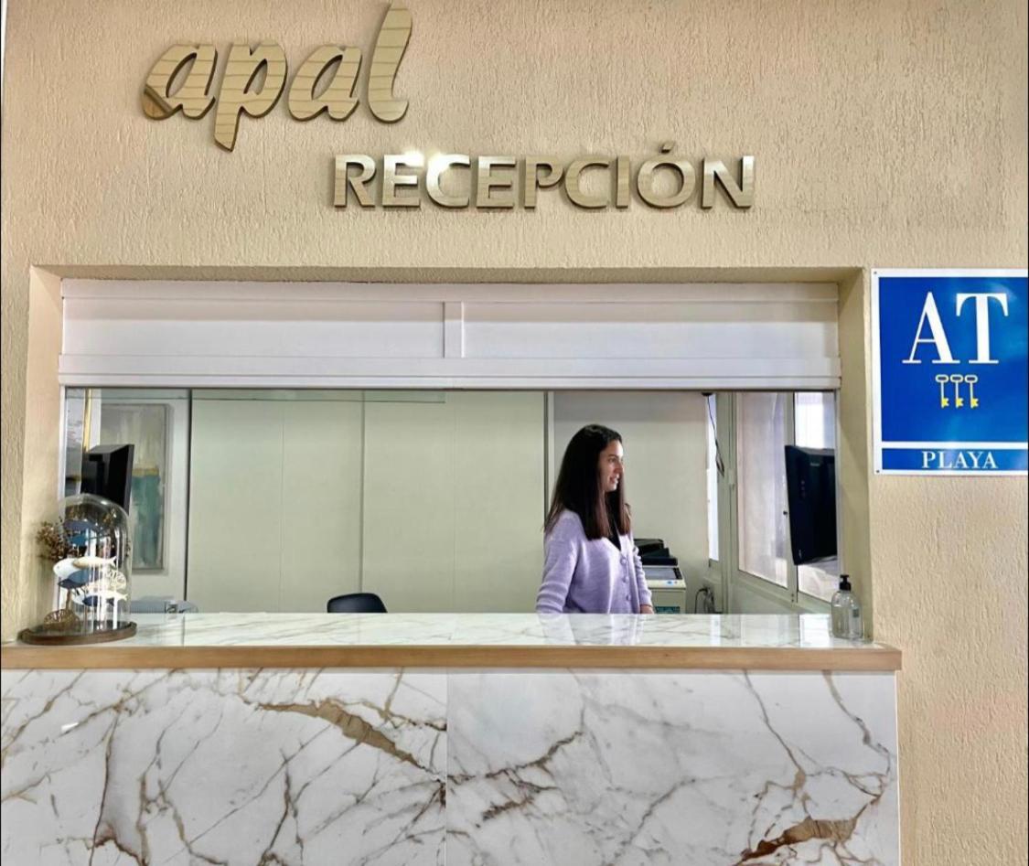 Apartahotel Chinasol Con Parking Y Desayuno Almuñécar Kültér fotó