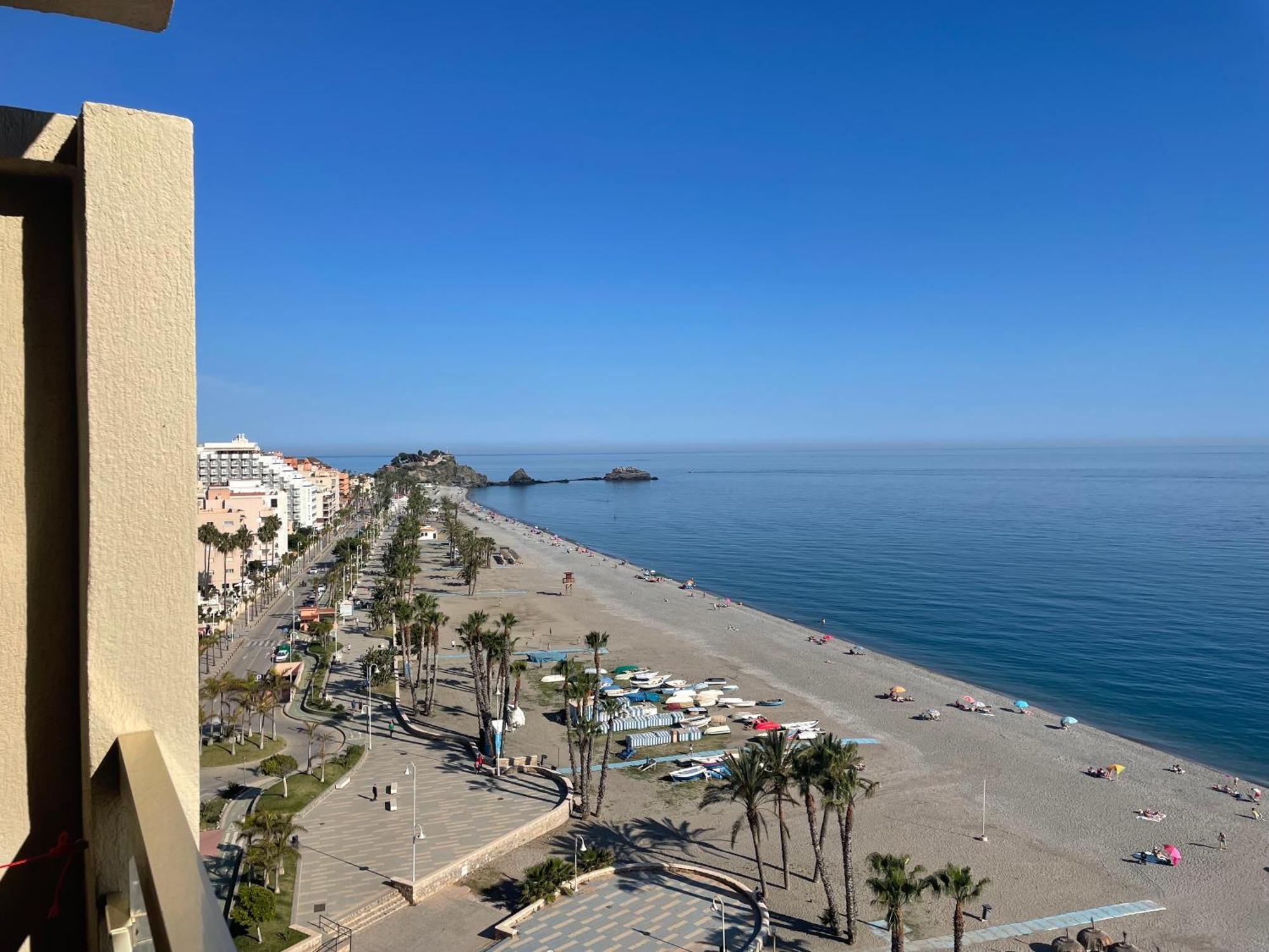 Apartahotel Chinasol Con Parking Y Desayuno Almuñécar Kültér fotó